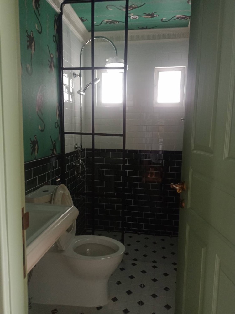 ขายบ้านหัวหิน ประจวบคีรีขันธ์ : ขายบ้านแฝด 2 ชั้น ริมหาดหัวหิน ห่างจากทะเลเพียง 50 ม. สวย ถูก เหมาะสำหรับซื้อไว้อยู่อาศัย หรือ เหมาะสำหรับซื้อเพื่อลงทุน สนใจแอตไลน์ครับ@841qqlnr