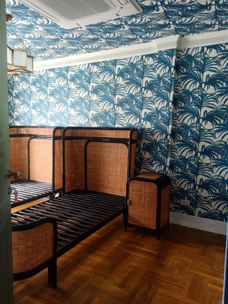 ขายบ้านหัวหิน ประจวบคีรีขันธ์ : ขายบ้านแฝด 2 ชั้น ริมหาดหัวหิน ห่างจากทะเลเพียง 50 ม. สวย ถูก เหมาะสำหรับซื้อไว้อยู่อาศัย หรือ เหมาะสำหรับซื้อเพื่อลงทุน สนใจแอตไลน์ครับ@841qqlnr