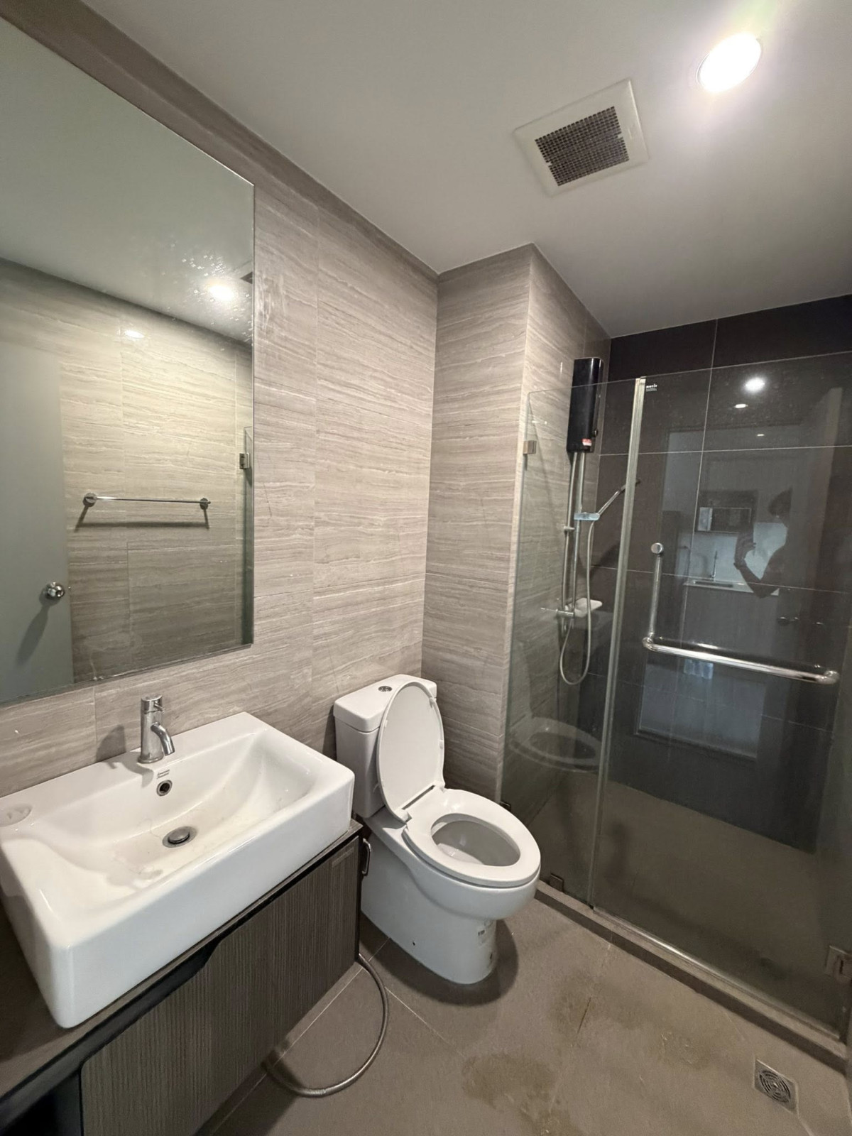 ขายคอนโดปิ่นเกล้า จรัญสนิทวงศ์ : ขายคอนโด  เดอะ พาร์คแลนด์ จรัญ - ปิ่นเกล้า MRT-บางยี่ขัน บางยี่ขัน เขต บางพลัด กรุงเทพ  CX-144919 (S)