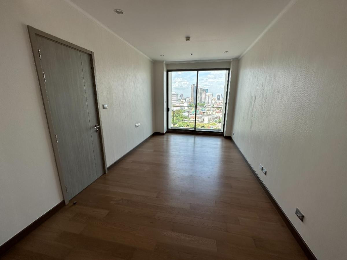 ขายคอนโดสุขุมวิท อโศก ทองหล่อ : ขายคอนโด ศุภาลัย โอเรียนทัล สุขุมวิท 39 MRT-เพชรบุรี คลองตันเหนือ เขต วัฒนา กรุงเทพ CX-81780