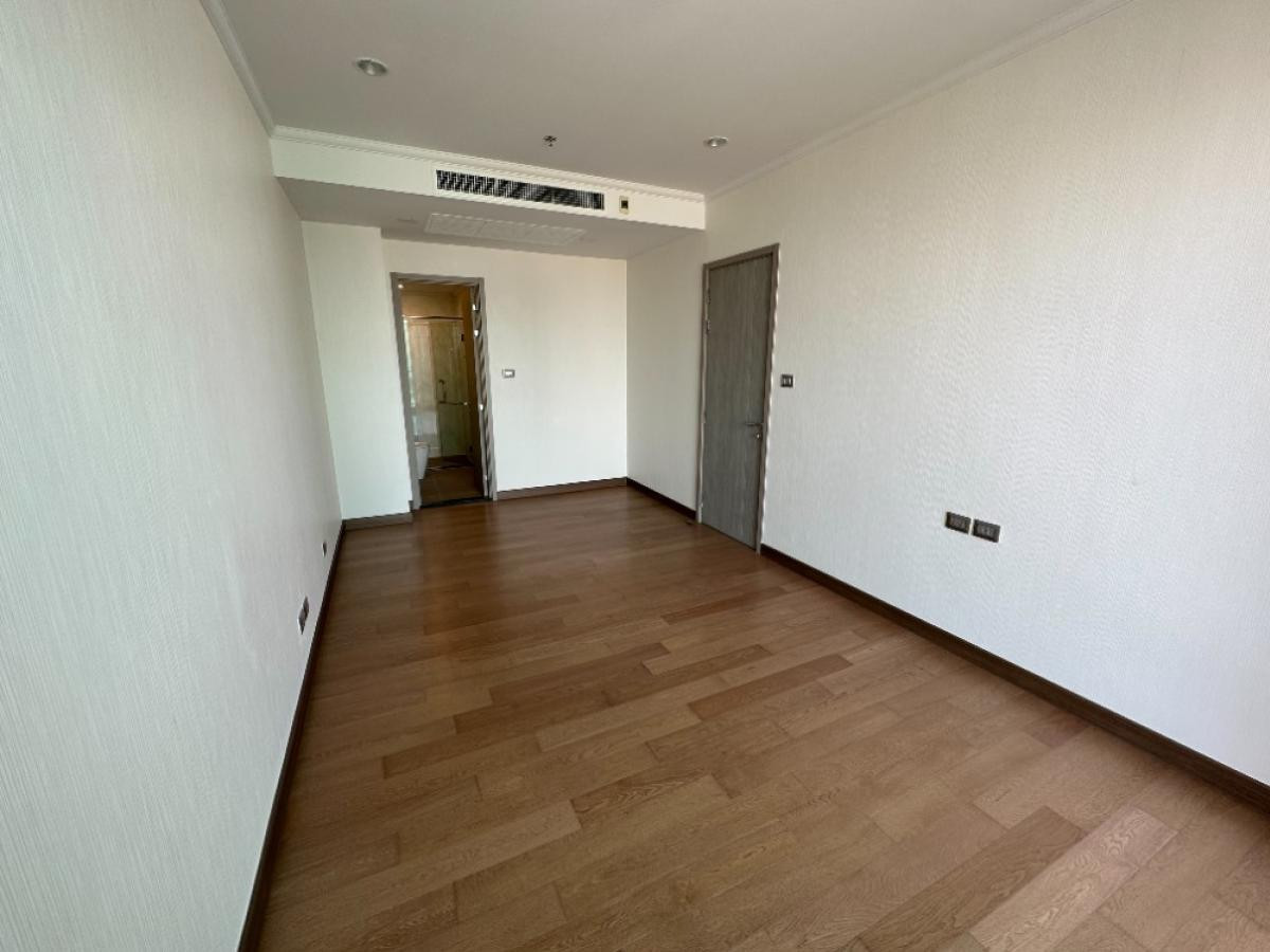 ขายคอนโดสุขุมวิท อโศก ทองหล่อ : ขายคอนโด ศุภาลัย โอเรียนทัล สุขุมวิท 39 MRT-เพชรบุรี คลองตันเหนือ เขต วัฒนา กรุงเทพ CX-81780