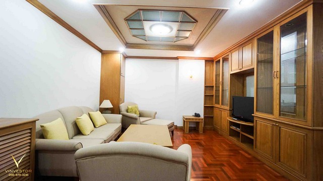 ขายคอนโดสุขุมวิท อโศก ทองหล่อ : ขาย คอนโด รินเฮ้าส์ Rin House สุขุมวิท 39 รถไฟฟ้าพร้อมพงษ์ 91 ตรม ชั้น 8
