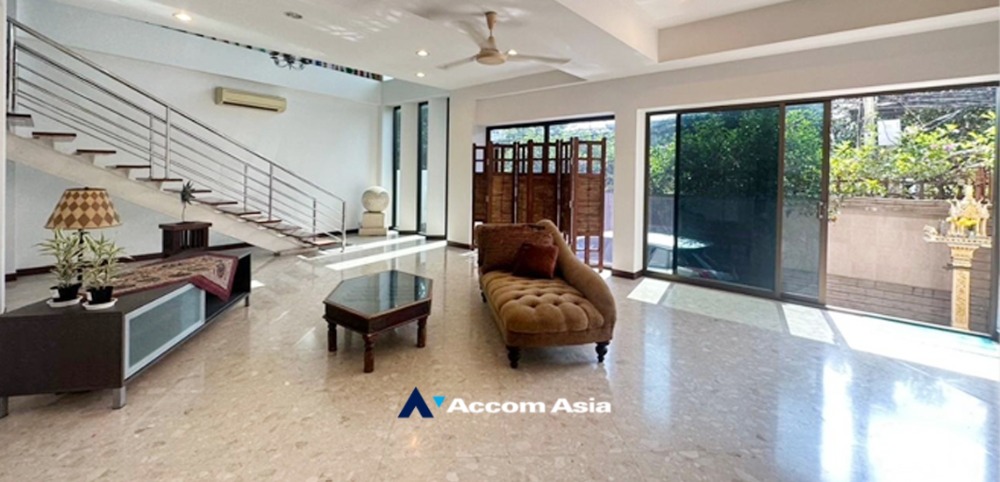 ขายบ้านสุขุมวิท อโศก ทองหล่อ : 🔼AccomA🔽 บ้านขาย 5 ห้องนอน 55 ตร.ว. ทำเลที่โดดเด่นใจกลางสุขุมวิท 71 ราคาเพียง 18.5 ล้าน
