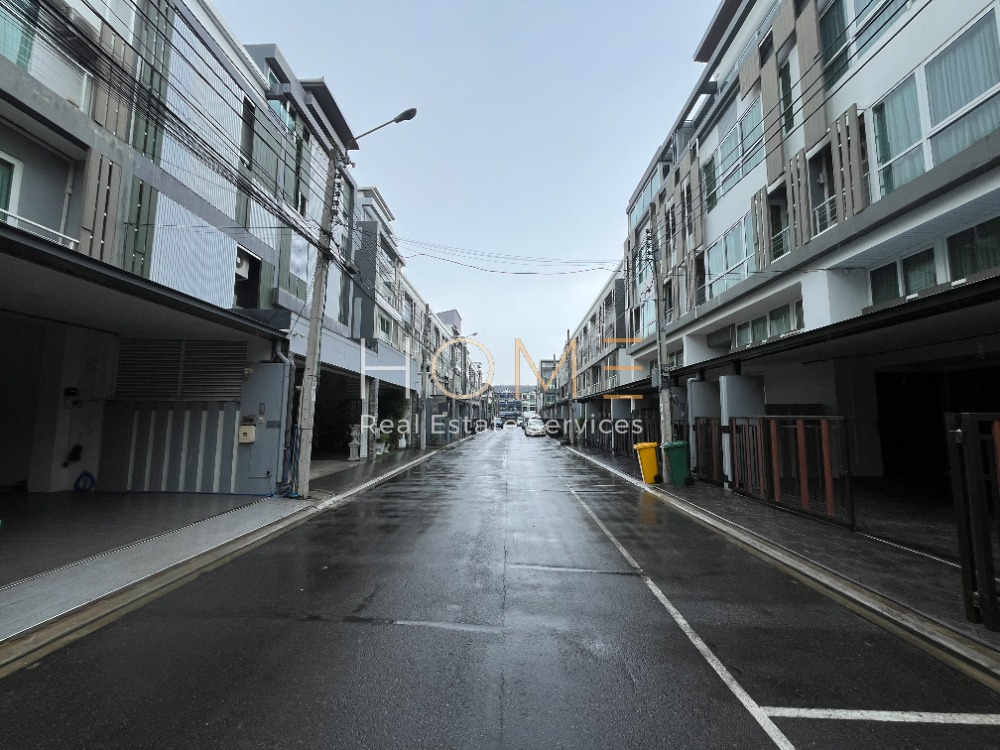 ขายทาวน์โฮมโชคชัย4 ลาดพร้าว71 : ทาวน์โฮม สเปซ ลาดพร้าว - เหม่งจ๋าย / 6 ห้องนอน (ขาย), Space Ladprao - Mengjai / Townhome 6 Bedrooms (FOR SALE) TPM159