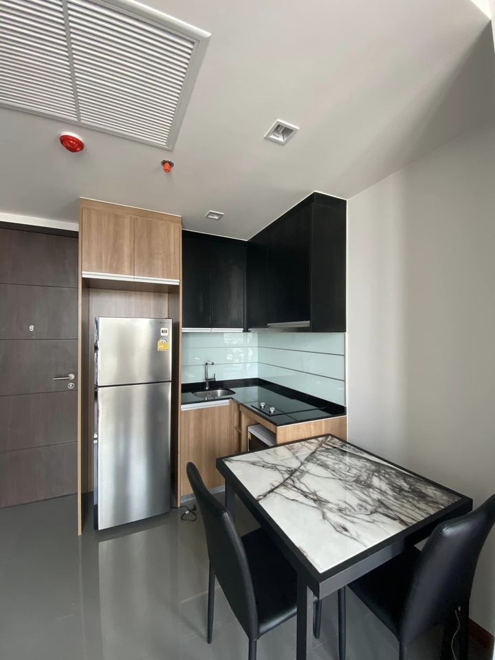 For SaleCondoRatchathewi,Phayathai : Wish Signature Midtown Siam【𝐒𝐄𝐋𝐋𝐋&𝐑𝐄𝐍𝐓】 🔥 luxurious room, simple and elegant, fully furnished, full common area, near Siam Square, BTS Ratchathewi, ready to move in this September! 🔥Contact Line ID: @hacondo