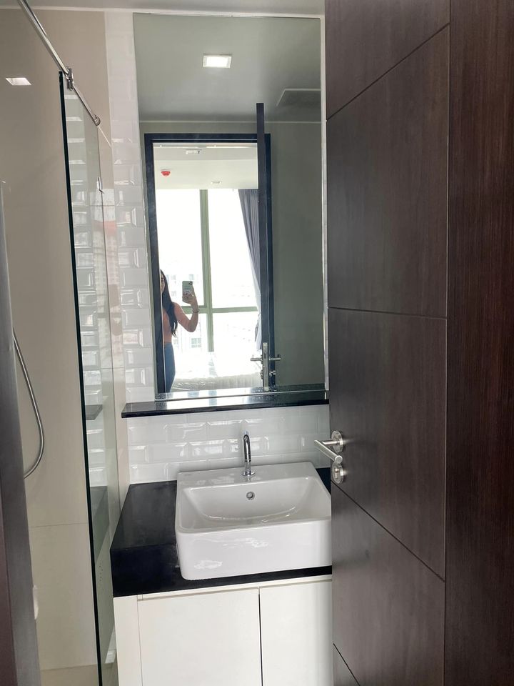 For RentCondoRatchathewi,Phayathai : Wish Signature Midtown Siam【𝐒𝐄𝐋𝐋𝐋&𝐑𝐄𝐍𝐓】 🔥 luxurious room, simple and elegant, fully furnished, full common area, near Siam Square, BTS Ratchathewi🔥Contact Line ID: @hacondo