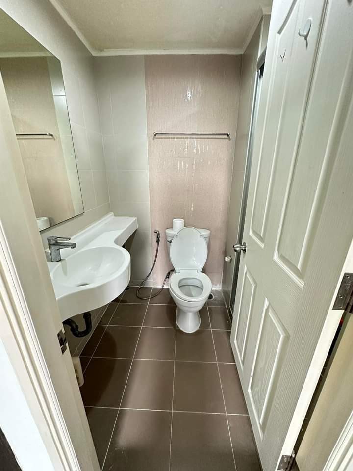 ขายคอนโดพัฒนาการ ศรีนครินทร์ : S-LPP127 ขาย คอนโด ลุมพินี วิลล์ พัฒนาการ-เพชรบุรีตัดใหม่  (พัฒนาการ 26)   ชั้น4 ตึกB1 วิวเมือง 26ตรม. 1นอน 1น้ำ 1.55ล้าน 064-959-8900