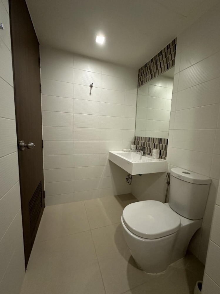 ขายคอนโดบางนา แบริ่ง ลาซาล : S-BYS107 ขาย คอนโด บียอนด์ สุขุมวิท ชั้น4 วิวสวน 23.6ตรม. 1นอน 1น้ำ 1.5ล้าน 064-959-8900