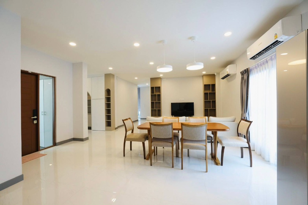 For RentHouseBangna, Bearing, Lasalle : K-5771 Urgent for rent! The city Bangna, beautiful house, ready to move in.