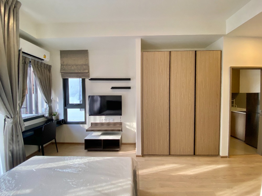 For RentCondoKasetsart, Ratchayothin : For rent, 1 bedroom, fully furnished, high floor, ready to move in.