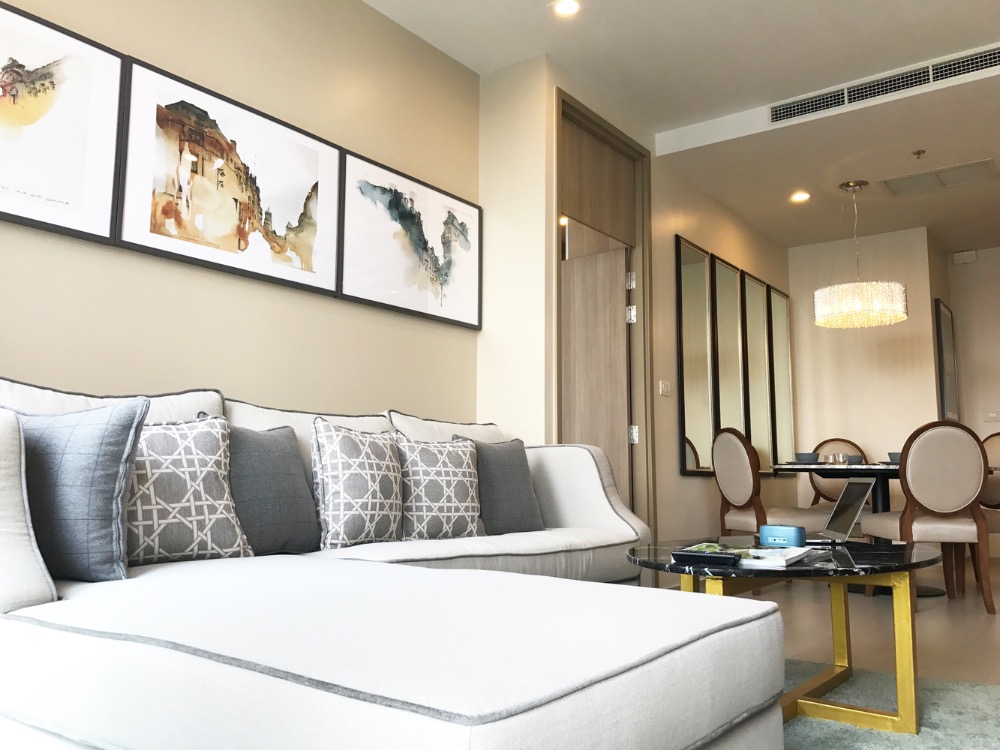 ให้เช่าคอนโดวิทยุ ชิดลม หลังสวน : ปล่อยเช่า noble Ploenchit แบบ one bedroom ห้องใหญ่ 56 ตร.ม.