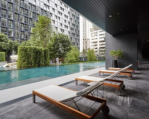 ให้เช่าคอนโดวิทยุ ชิดลม หลังสวน : ปล่อยเช่า noble Ploenchit แบบ one bedroom ห้องใหญ่ 56 ตร.ม.