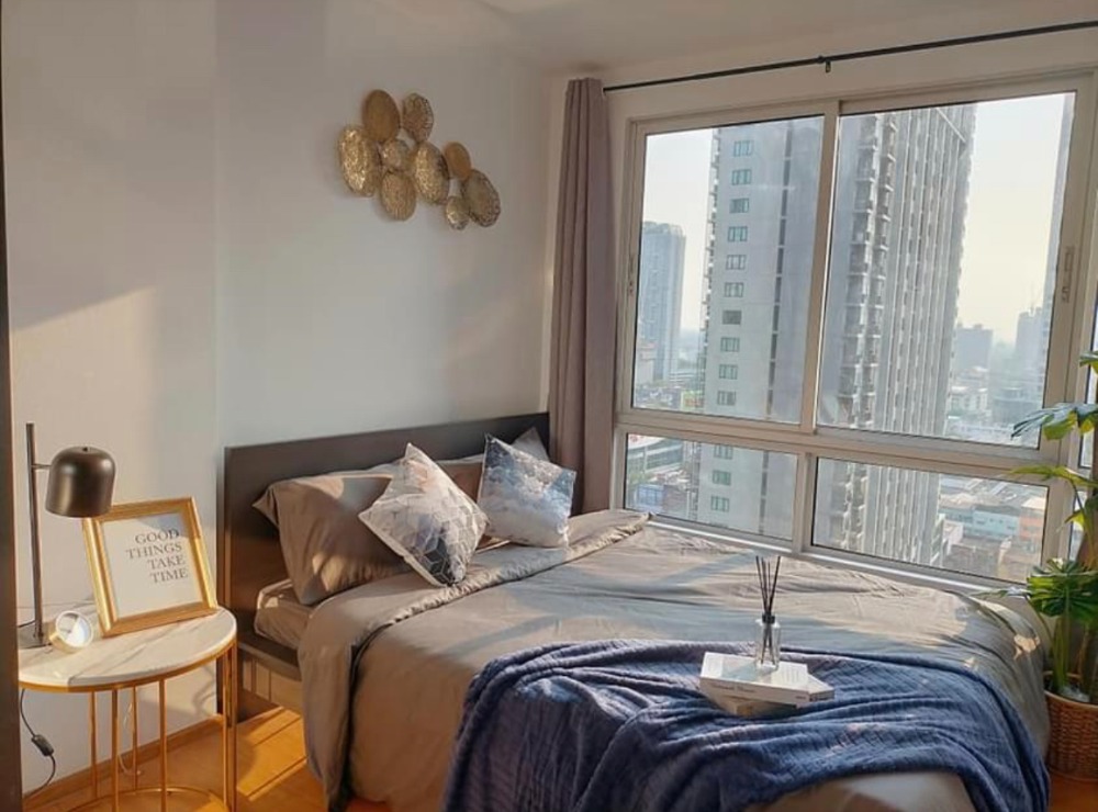 ให้เช่าคอนโดอ่อนนุช อุดมสุข : ให้เช่า The Base Sukhumvit 77 อาคาร B ชั้น 18ขนาด 32 ตร.ม. ส่วนกลางครบครัน ใกล้บีทีเอส,ทางด่วน,เดินทางสะดวก ราคา ห้องสวย เฟอร์ครบ พร้อมเข้าอยู่ 14,000 บาท