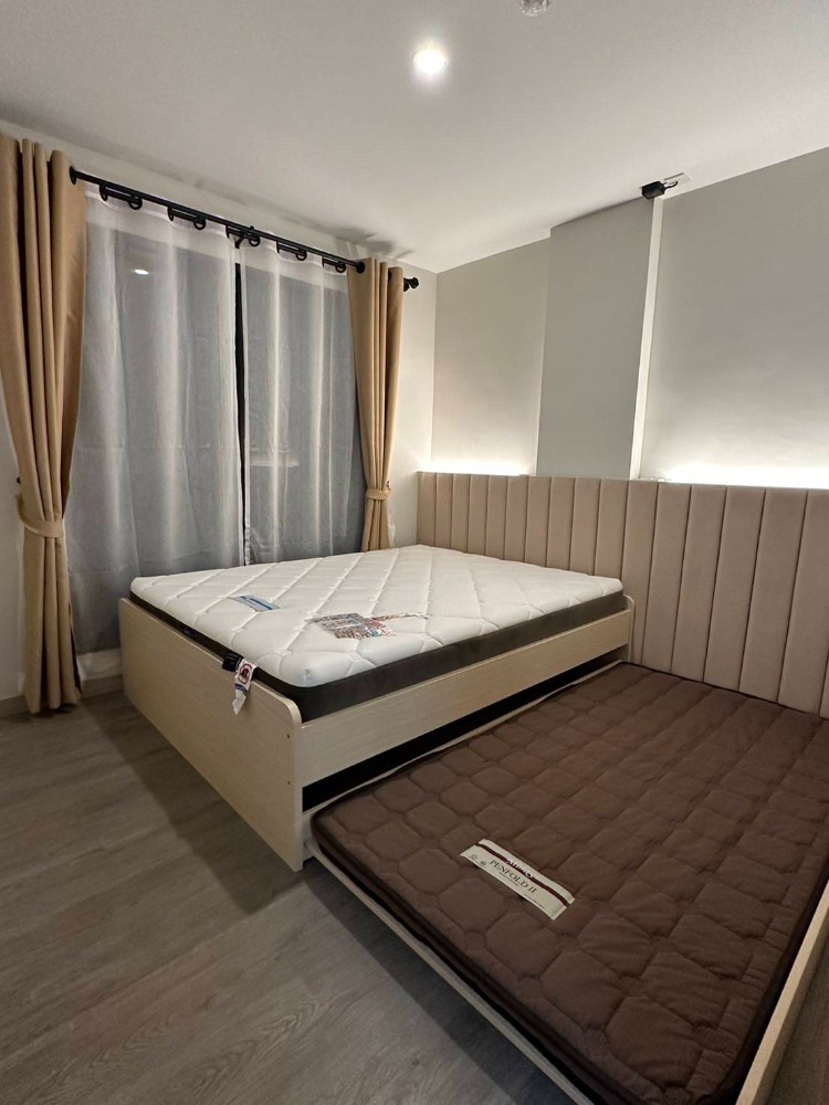 For RentCondoSathorn, Narathiwat : The Shade Sathorn 1  New room/ Beautiful built-in / lot of storage/ near MRT Lumpini