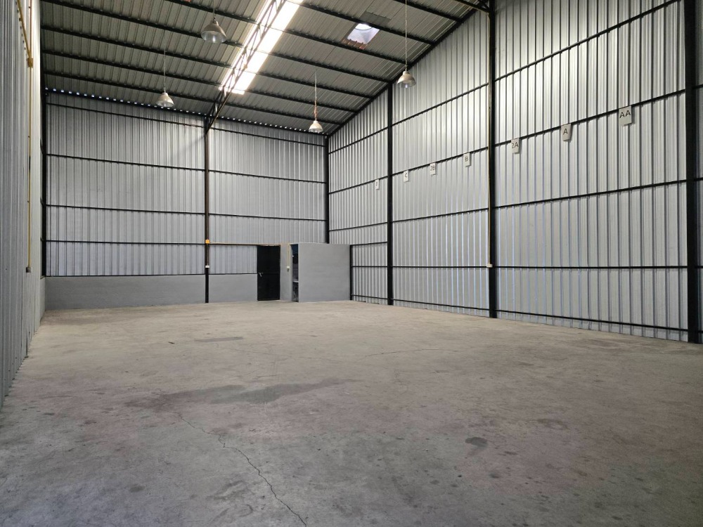 For RentWarehouseRama5, Ratchapruek, Bangkruai : Warehouse for rent 150 sq m. near Ratchaphruek Road. Rama 5 Circle, Muang Nonthaburi