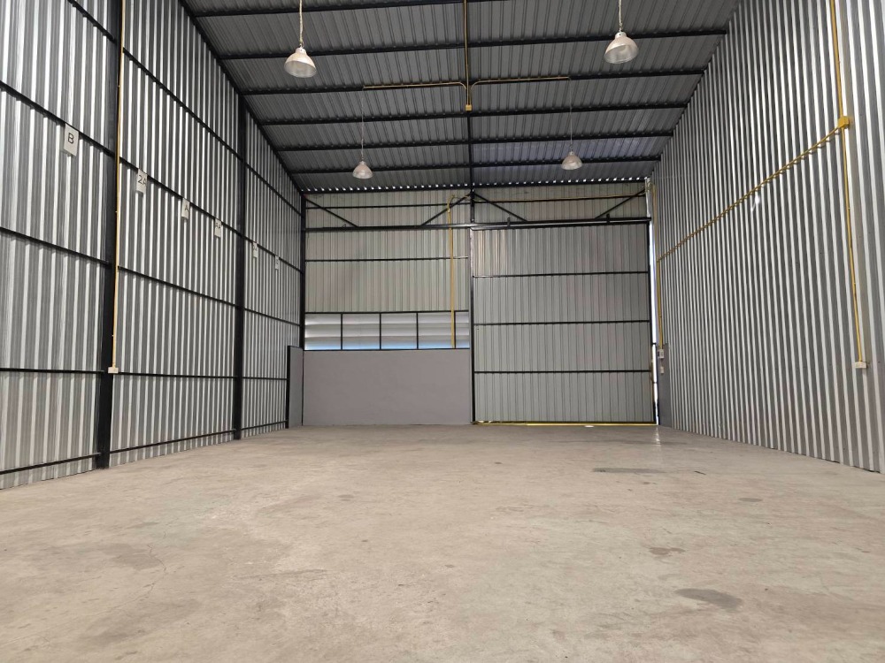For RentWarehouseRama5, Ratchapruek, Bangkruai : Warehouse for rent 150 sq m. near Ratchaphruek Road. Rama 5 Circle, Muang Nonthaburi