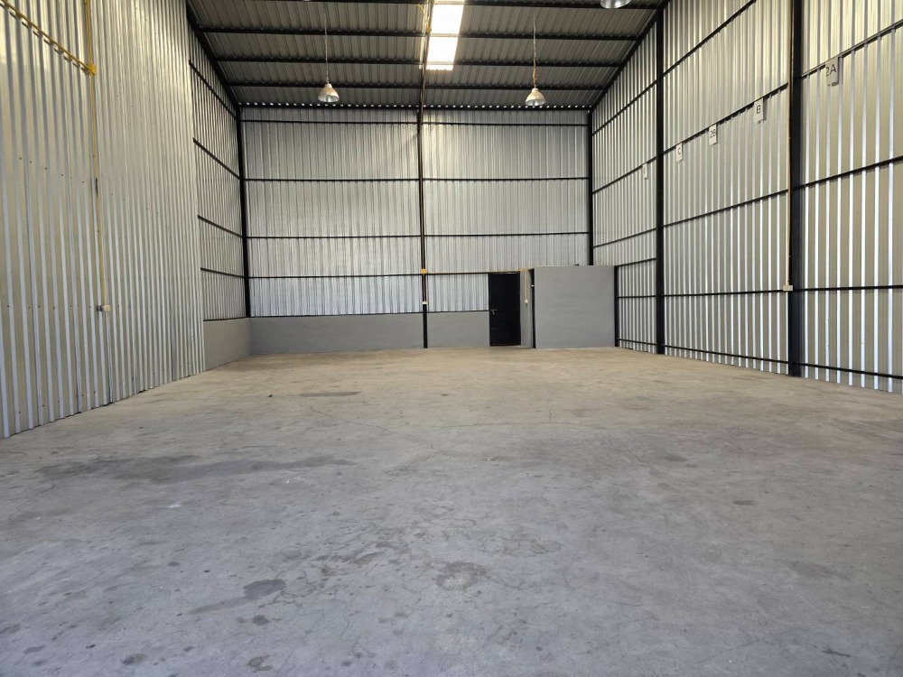 For RentWarehouseRama5, Ratchapruek, Bangkruai : Warehouse for rent 150 sq m. near Ratchaphruek Road. Rama 5 Circle, Muang Nonthaburi