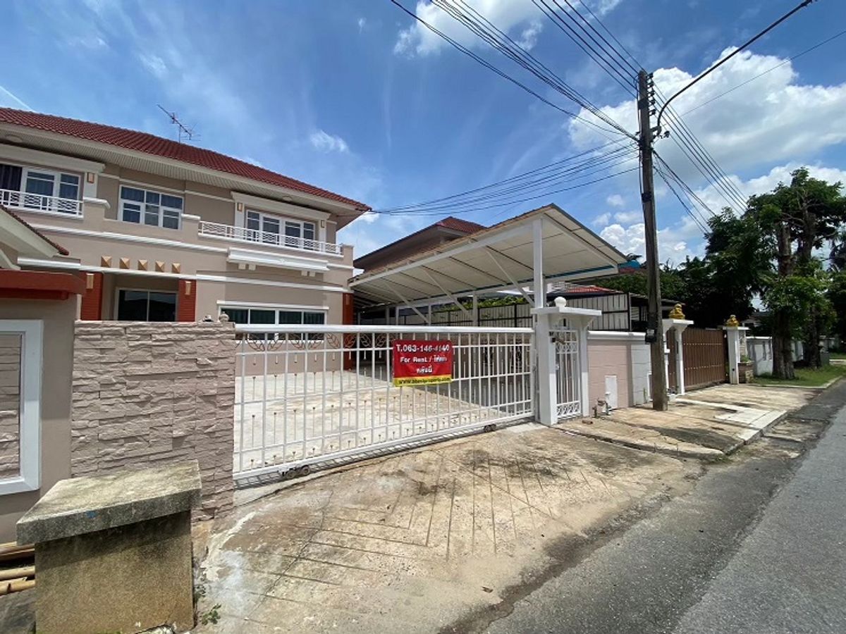 ให้เช่าบ้านปทุมธานี รังสิต ธรรมศาสตร์ : โทร. 081-632-0632 ให้เช่าบ้านเดี่ยว 2 ชั้น หมู่บ้านมณีรินทร์พาร์ค รังสิต-บางพูน ปรับปรุงทั้งหลัง สวยมาก มีเรือนรับรอง จอดรถได้ 3-4 คัน ไม่มีเฟอร์นิเจอร์ ใกล้จุดขึ้นลงทางด่วน บางพูน/ อยู่อาศัย หรือ Home Office 
