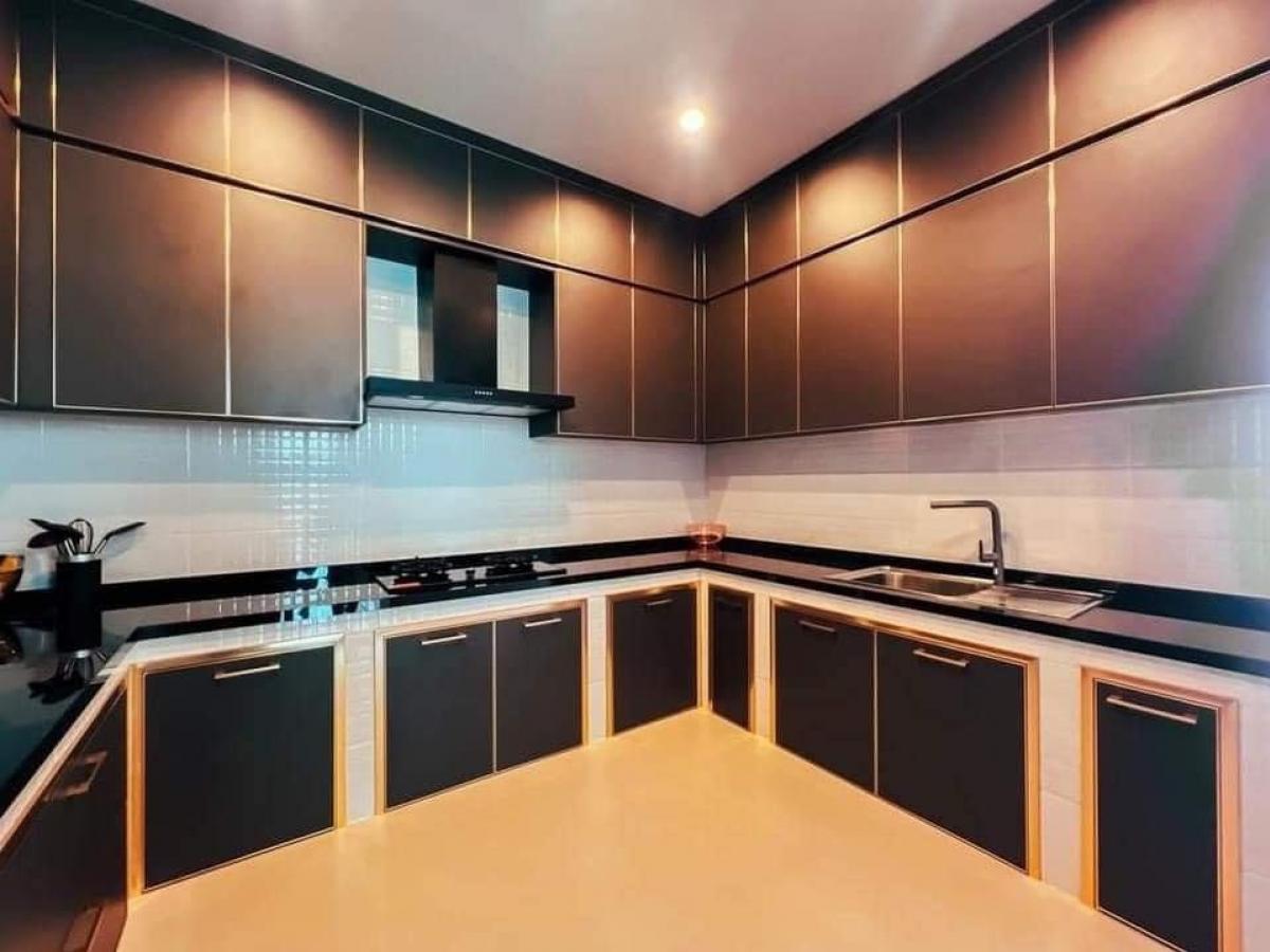 ขายพัทยา บางแสน ชลบุรี สัตหีบ : Luxury Pool villa Pattaya 35 MB