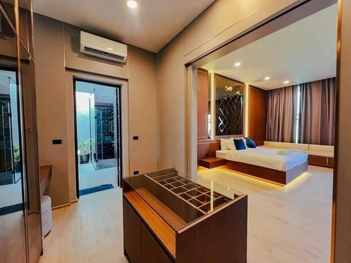 ขายพัทยา บางแสน ชลบุรี สัตหีบ : Luxury Pool villa Pattaya 35 MB