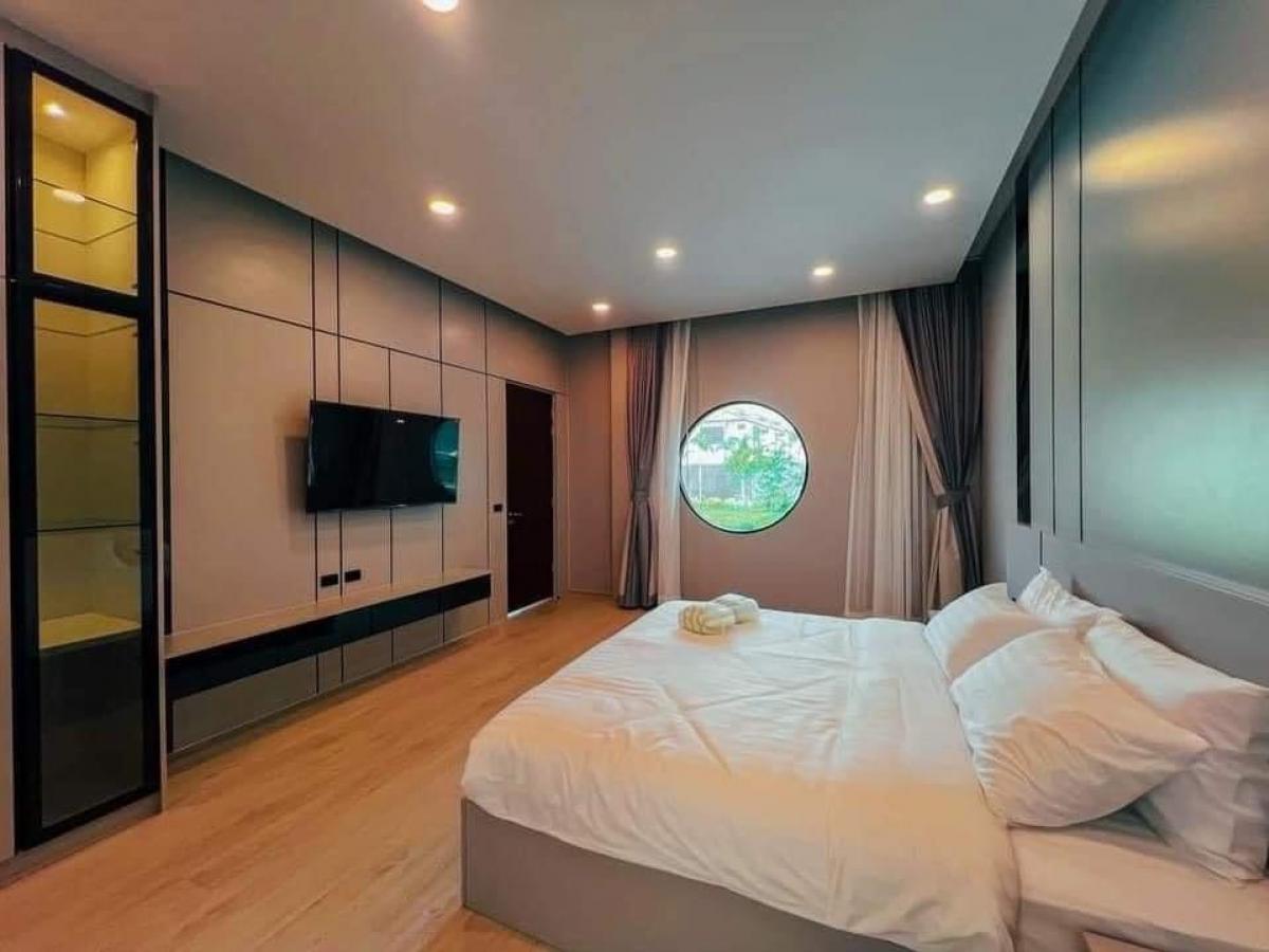 ขายพัทยา บางแสน ชลบุรี สัตหีบ : Luxury Pool villa Pattaya 35 MB