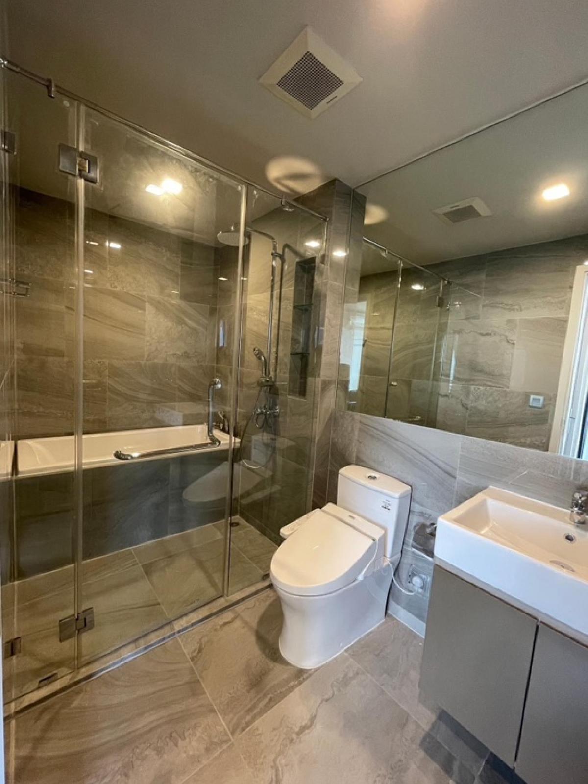 For SaleCondoSukhumvit, Asoke, Thonglor : 📢👇 Ideo Q Sukhumvit 36, 1 bed plus, room with a view of Chao Phraya River and Bang Kachao, fully furnished