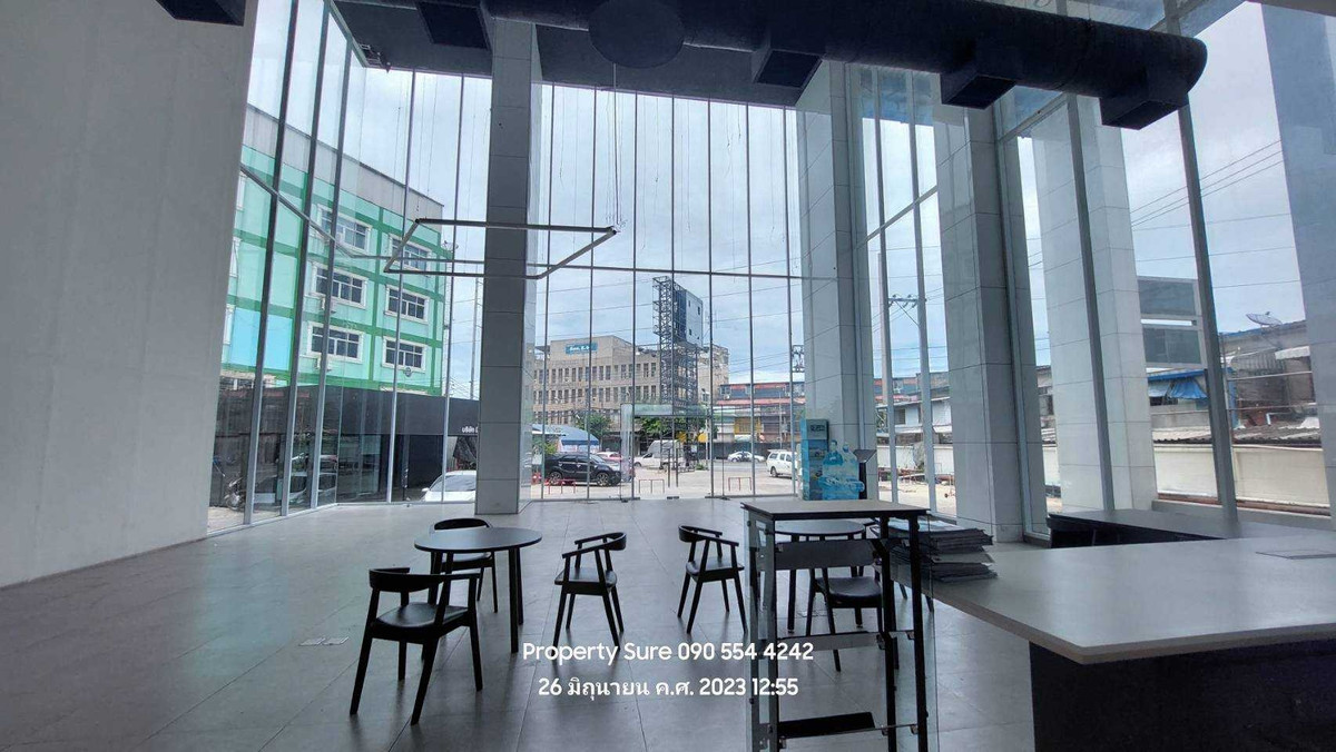 ให้เช่าโชว์รูมบางซื่อ วงศ์สว่าง เตาปูน : Showroom & Building for rent : ให้เช่าโชว์รูมรถยนต์ และ อาคารสำนักงานขนาดใหญ่ใจกลางกรุงเทพ 12,000 ตร.ม.