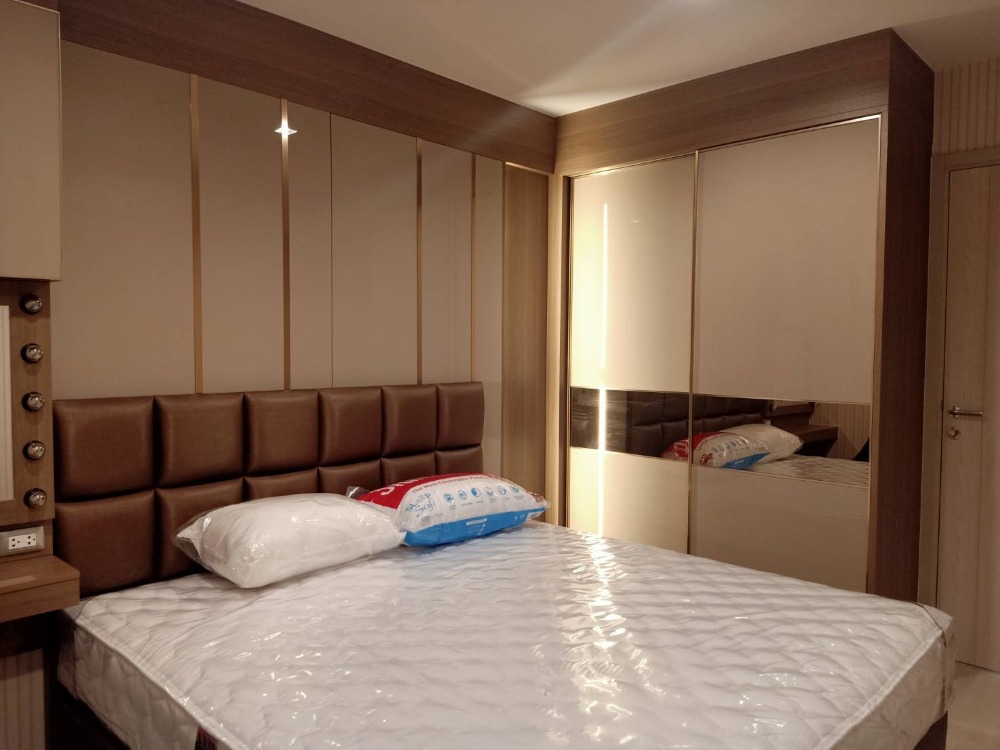 For RentCondoWitthayu, Chidlom, Langsuan, Ploenchit : (for rent) Life One Wireless near Central Embassy and BTS Ploenchit
