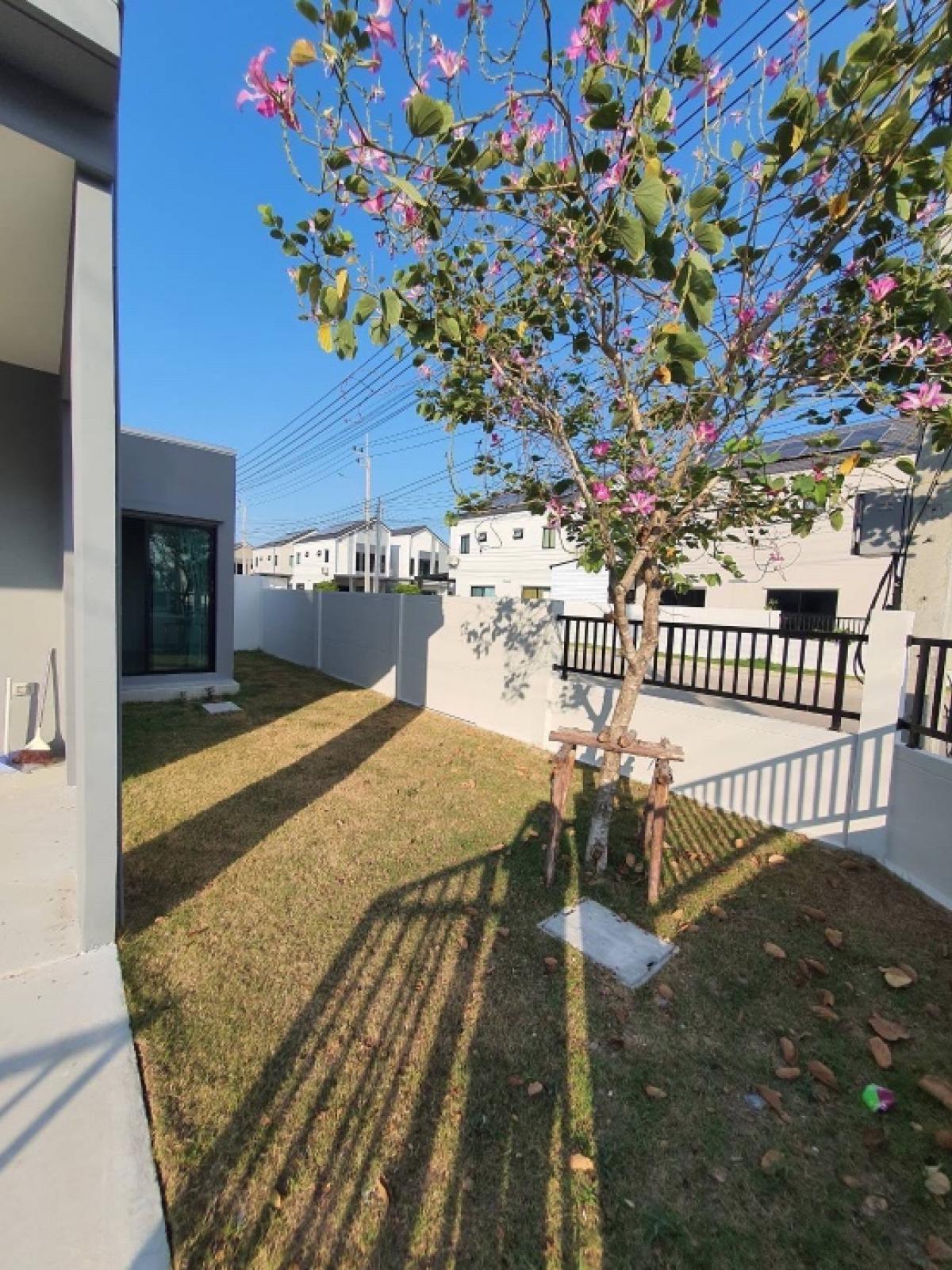 For rent, Sena Village, Ramintra Km.9🔥🔥Ready to move in🔥🔥 Loading...