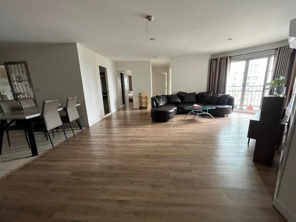 ให้เช่าคอนโดสาทร นราธิวาส : 2+1 bedrooms Condo For Rent Belle Park Residence Sathorn - Narathiwas Rd. Fully Furnished 94 SQ.M.