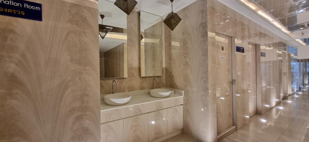 ให้เช่าสำนักงานราชเทวี พญาไท : (ให้เช่า)ห้องชุดเชิงพาณิชย์ 189ตร.ม. มีระบบน้ำไฟสายไฟเบอร์ออปติก ตกแต่งพร้อมเข้า มีที่จอดรถ ติดแนวBTSพญาไท-ราชเทวี (ราคาต่อรองได้)