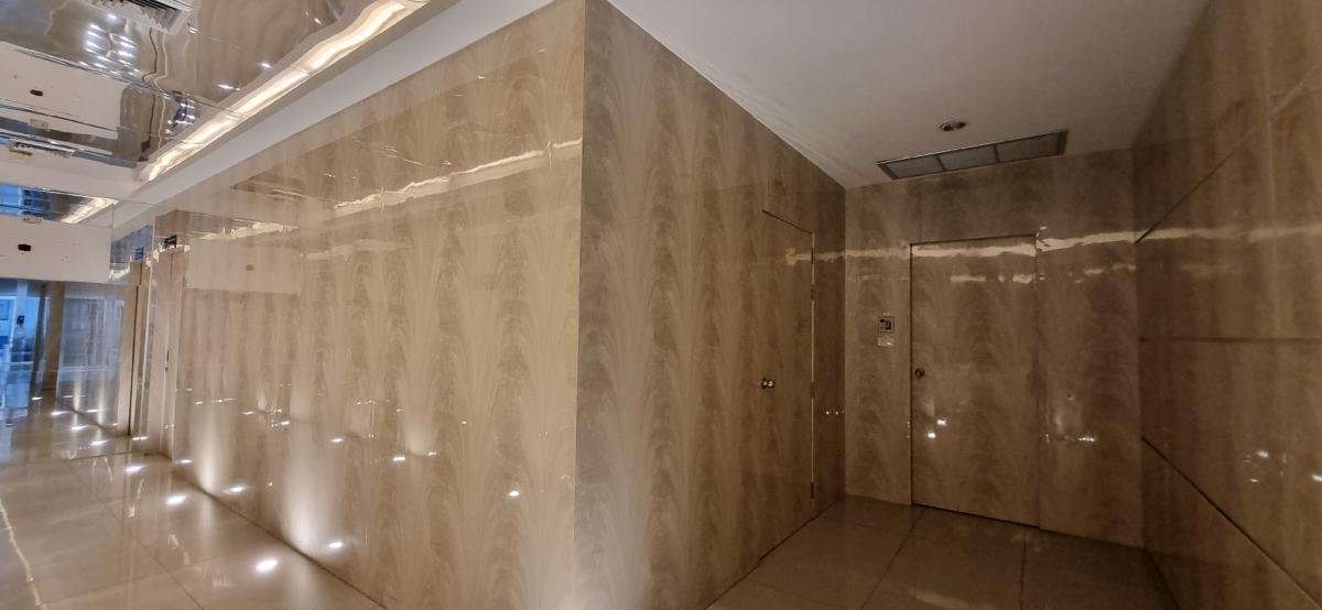 ให้เช่าสำนักงานราชเทวี พญาไท : (ให้เช่า)ห้องชุดเชิงพาณิชย์ 189ตร.ม. มีระบบน้ำไฟสายไฟเบอร์ออปติก ตกแต่งพร้อมเข้า มีที่จอดรถ ติดแนวBTSพญาไท-ราชเทวี (ราคาต่อรองได้)