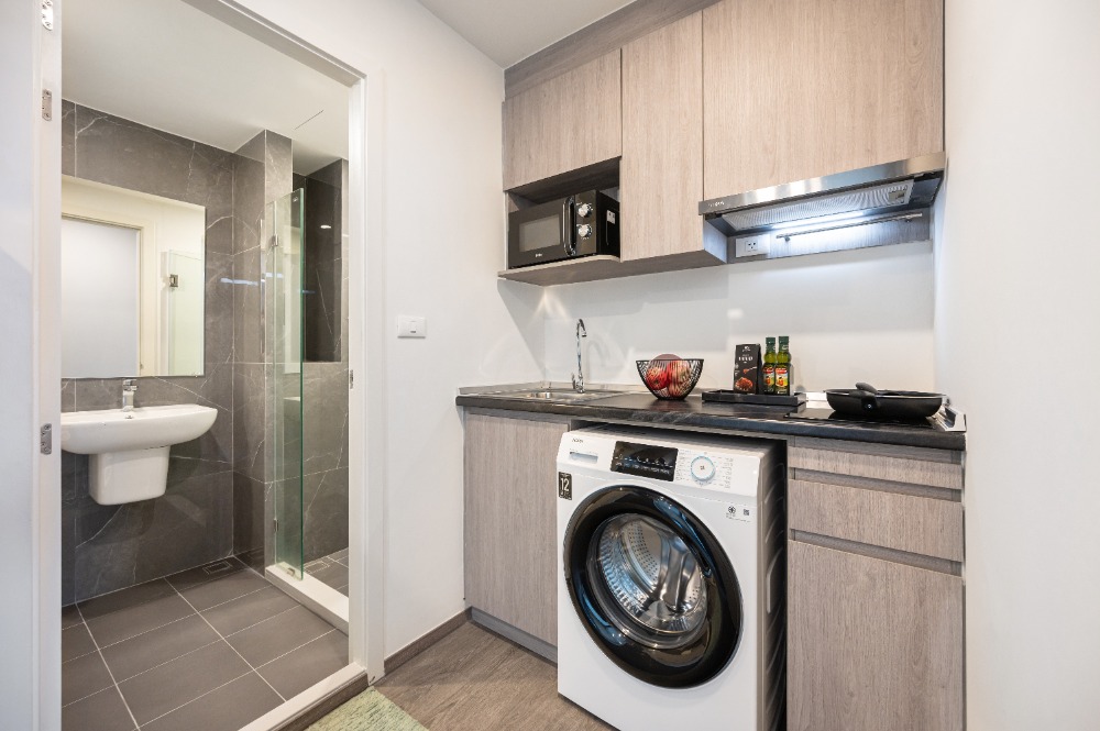 For RentCondoRayong : ⭐Condo for rent, Brixton Rayong, Brixton Rayong, very new condo, Gangster Suite, 2 bedroom, 1 bathroom, 35 sq m.