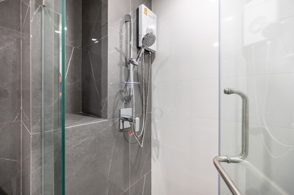 For RentCondoRayong : ⭐Condo for rent, Brixton Rayong, Brixton Rayong, very new condo, Gangster Suite, 2 bedroom, 1 bathroom, 35 sq m.