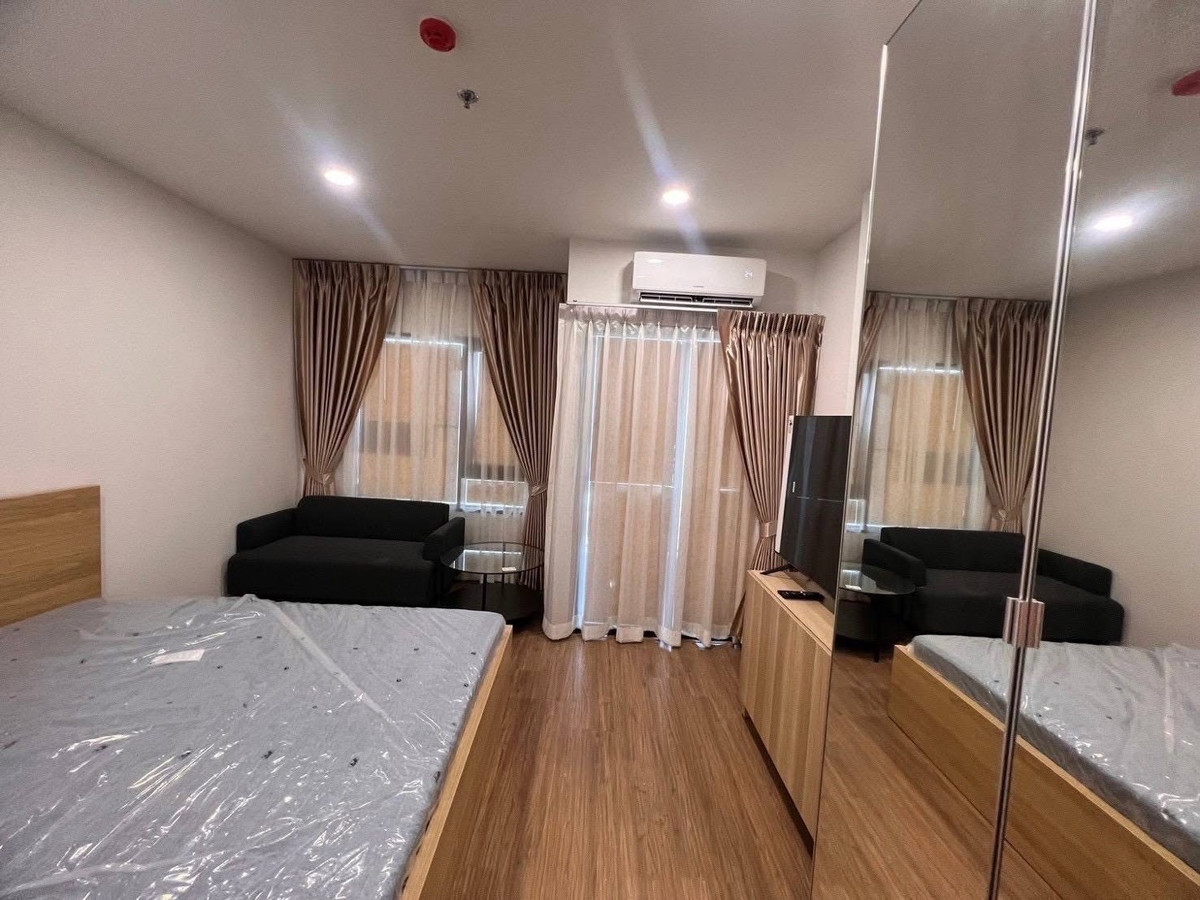 For RentCondoBang kae, Phetkasem : 🌃 Rent The Livin Phetkasem near Seacon Bang Khae Ferre. ❤️💫 Line OA: @ladysai (with @)