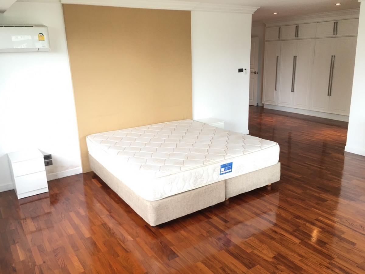ให้เช่าคอนโดสุขุมวิท อโศก ทองหล่อ : 📢👇Good deal, good location and size for family, unblocked view, near NIST international school, Terminal 21, fully furnished, big balcony, ready to move in