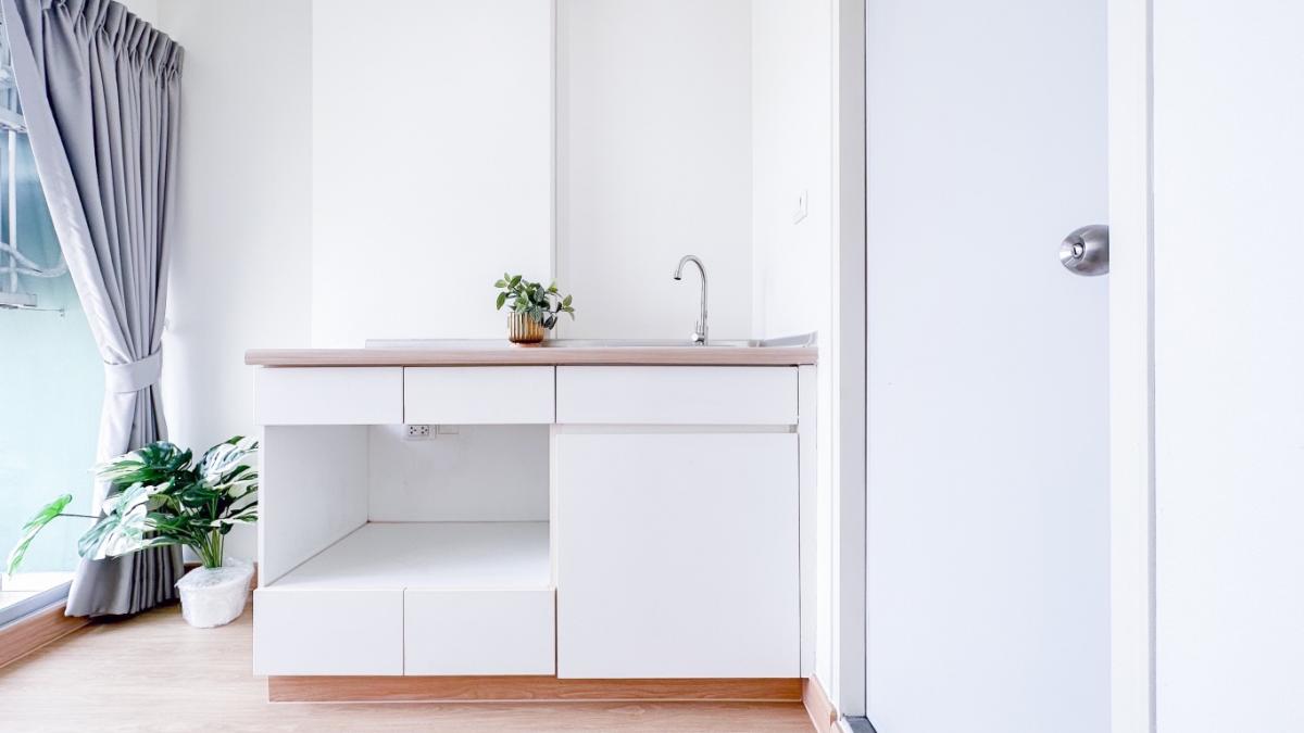 For SaleCondoKaset Nawamin,Ladplakao : 👏😍👏How many condos will have a department store in front of the house?😍👏👏 Complete with amenities around you.  Very nice place to live⭐️⭐️⭐️🤗🤗❤️❤️❤️