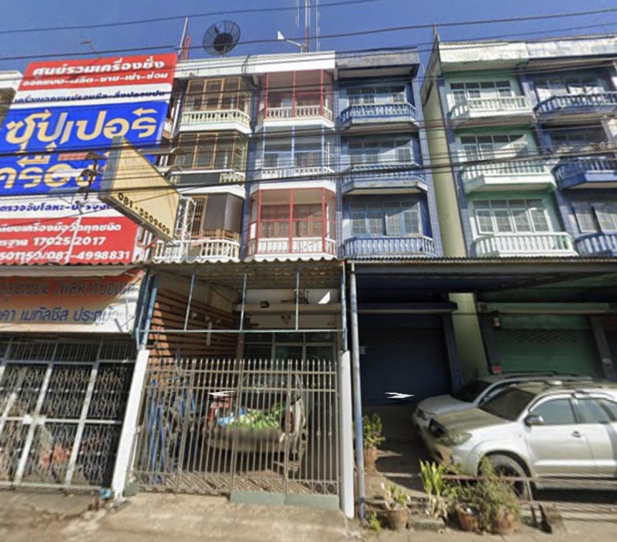 For SaleShop HousePhutthamonthon, Salaya : For sale with tenant, 4.5-storey commercial building, near Mahidol University, on the main road