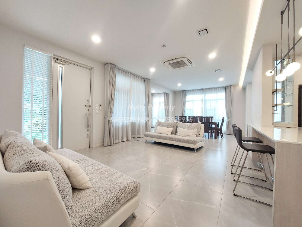 ให้เช่าบ้านลาดกระบัง สุวรรณภูมิ : ให้เช่า บ้านเดี่ยวหลังใหญ่ มัณฑนา บางนา-วงแหวน หลังมุมใกล้คลับเฮ้าส์ ตกแต่งพร้อมอยู่