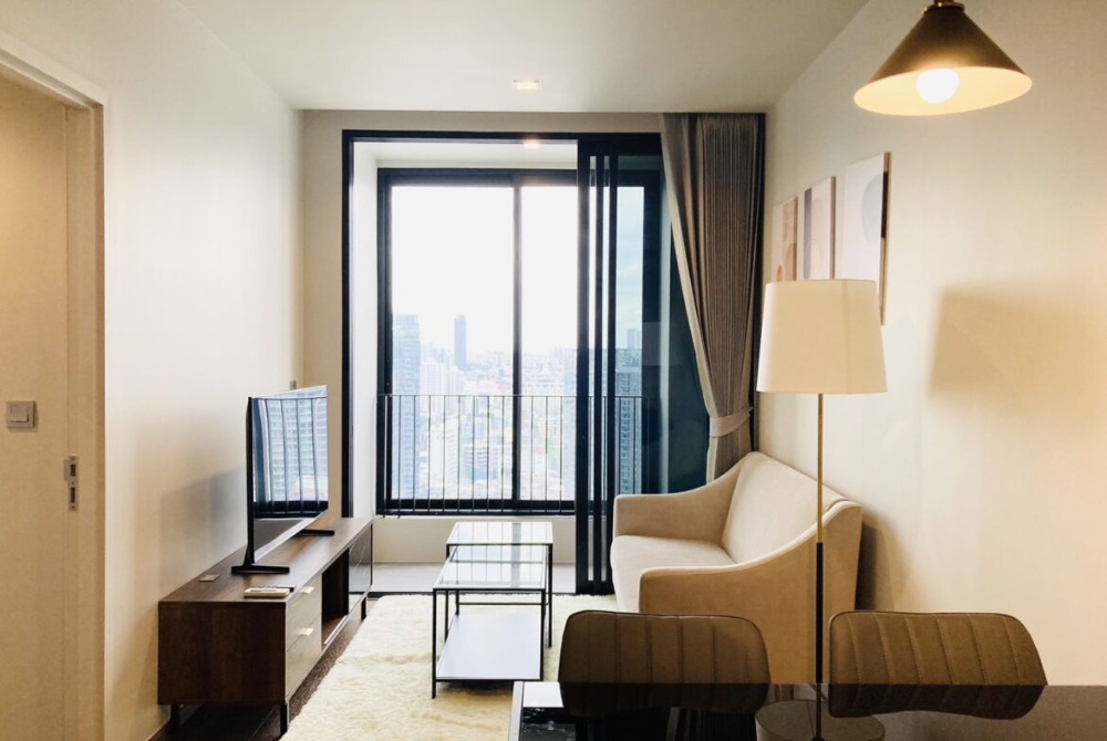 ให้เช่าคอนโดสุขุมวิท อโศก ทองหล่อ : For Rent : Ideo Q Sukhumvit 36 (1 Bedroom ) 46.35 Sq.m 40,500 THB Tel. 092-423-5675 Cate