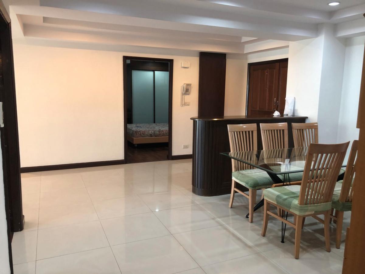 ให้เช่าคอนโดสุขุมวิท อโศก ทองหล่อ : Condo near BTS Phrom Phong / 3 BEDs / 120 SQM