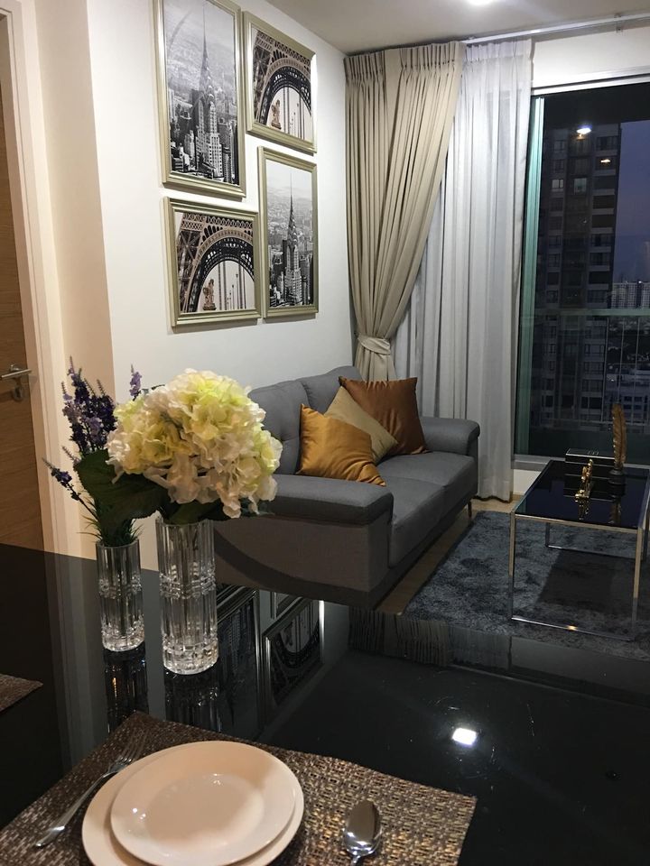 For RentCondoOnnut, Udomsuk : For Rent: Rhythm Sukhumvit 50, 1 Bedroom, 1 Bathroom.