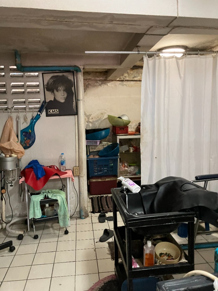 ขายอาคารพาณิชย์รัชดา ห้วยขวาง : 🔥ขายด่วน อาคารพาณิชย์ 4 ชั้น บนถนนสุทธิสารวินิจฉัย ใจกลางรัชดา 🔥