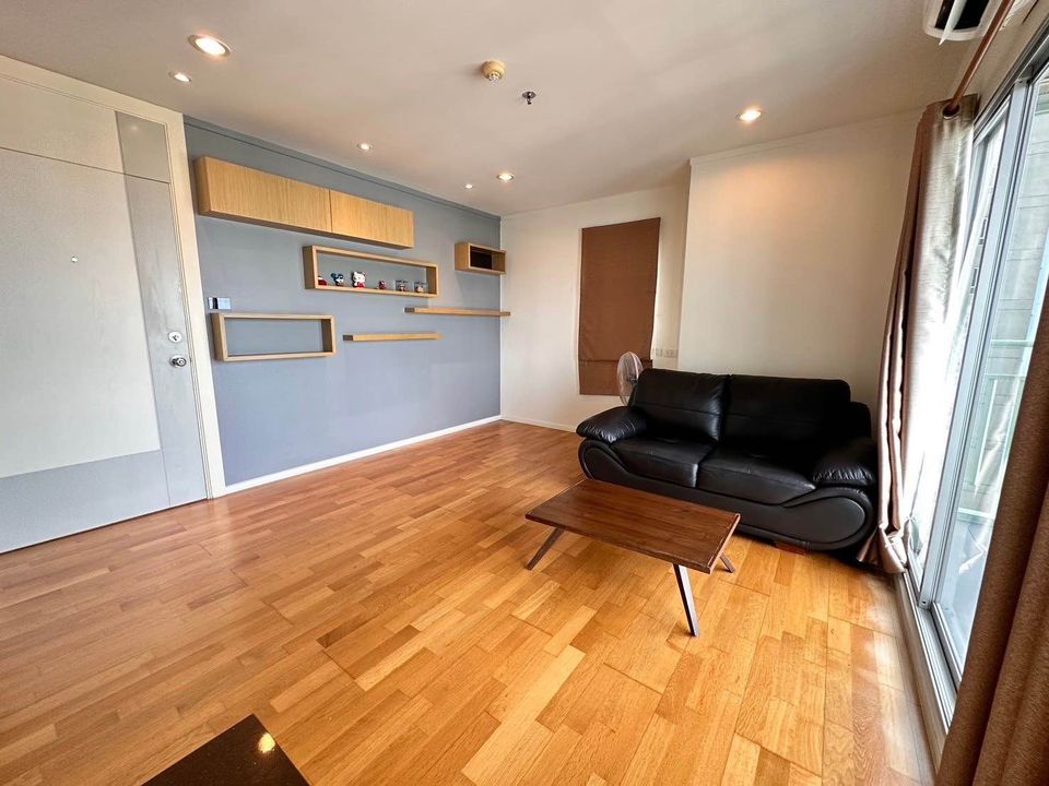 ขายคอนโดรัตนาธิเบศร์ สนามบินน้ำ พระนั่งเกล้า : รหัสทรัพย์ Bp0293 ลุมพินี พาร์ค รัตนาธิเบศร์-งามวงศ์วาน ห้องขนาด 36.5 ตร.ม. แบบ 1 ห้องนอน 1 ห้องน้ำ ชั้น 21