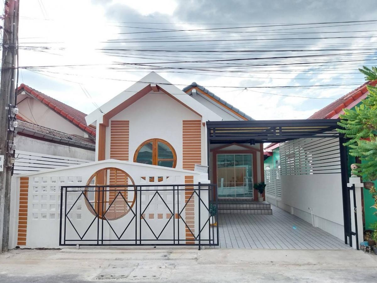 ขายทาวน์โฮมมีนบุรี-ร่มเกล้า : บ้านชั้นเดียว 37วา พิบูลย์ทรัพย์ เลียบวารี27หนองจอก ถนนเลีบยวารีถนนเชื่อมสัมพันธ์ ถนนราษฎร์อุทิศ ถนนสังฆะสันติสุข ถนนไมตรีจิต มีนบุรี สุวินทวงศ์ ใกล้สนามบินสุวรรณภูมิ