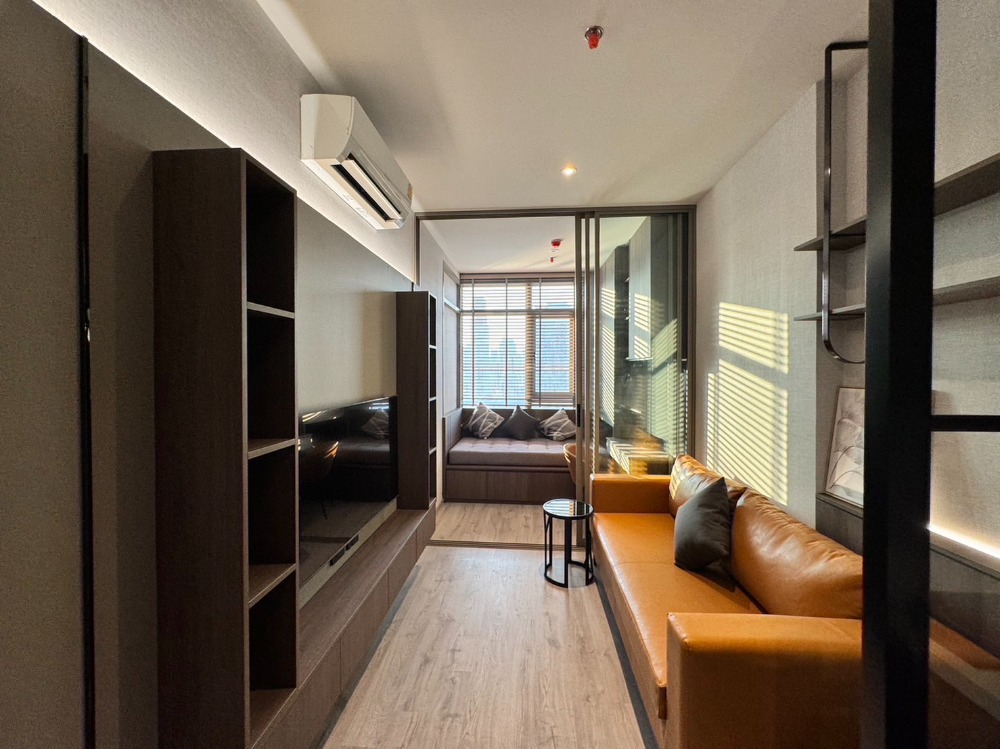 ให้เช่าคอนโดสุขุมวิท อโศก ทองหล่อ : RHYTHM EKKAMAI ESTATE- 1BED PLUS(2Bed) *New room* 35,000!!! Tel/Line: 094-162-4424