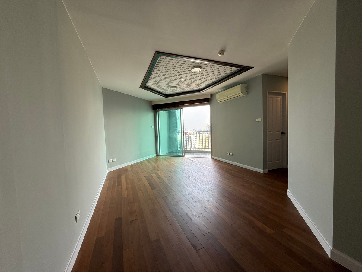 For SaleCondoRama9, Petchburi, RCA : Condo, Belle Avenue 2, Rama 9 Rd.