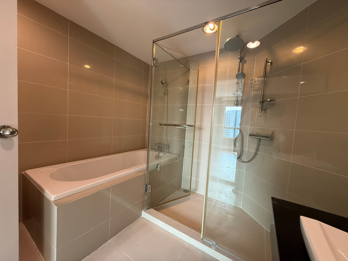 For SaleCondoRama9, Petchburi, RCA : Condo, Belle Avenue 2, Rama 9 Rd.