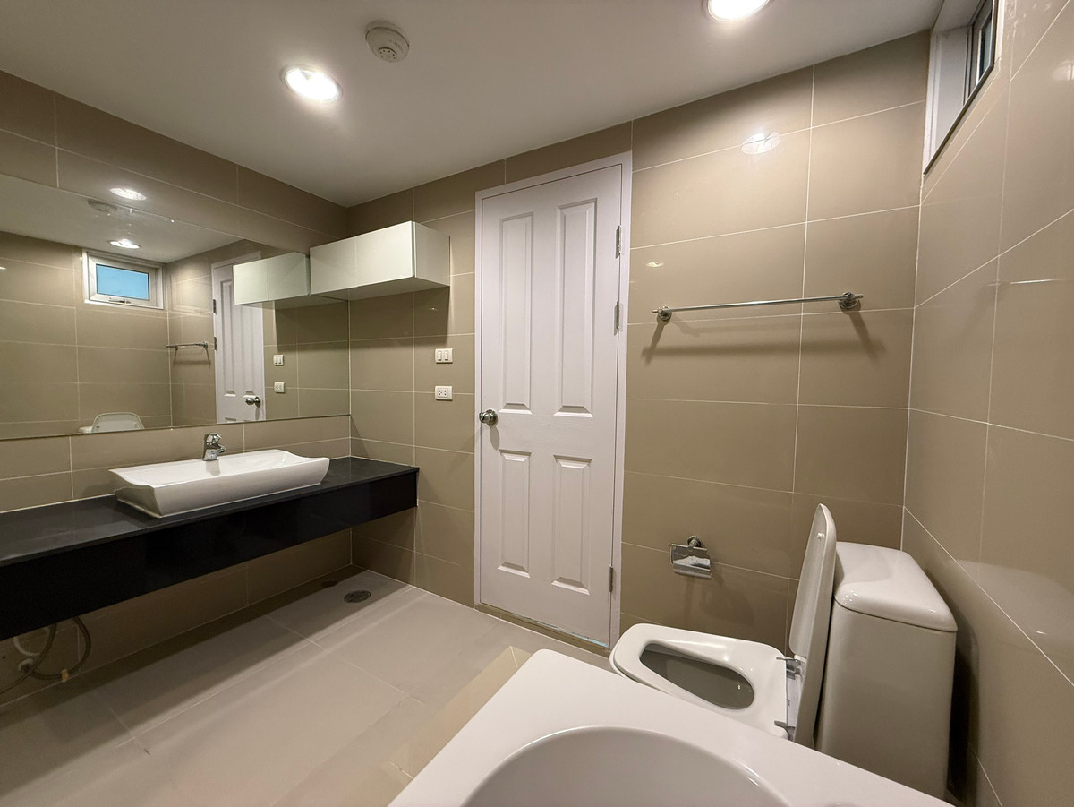 For SaleCondoRama9, Petchburi, RCA : Condo, Belle Avenue 2, Rama 9 Rd.