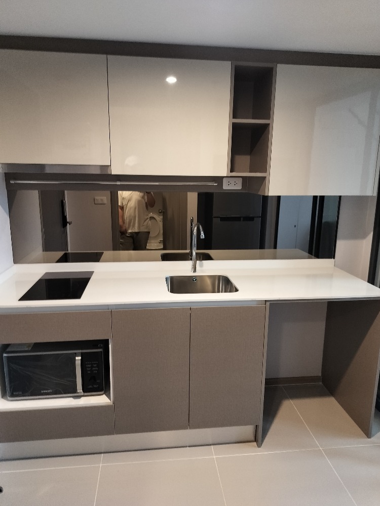 ให้เช่าคอนโดพระราม 9 เพชรบุรีตัดใหม่ RCA : Ideo rama9 asork for rent